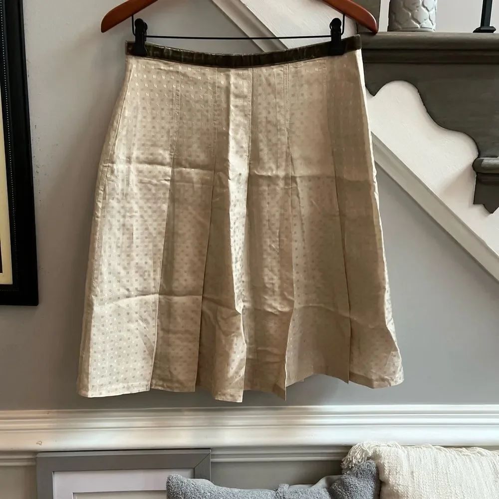 Massimo Dutti Tan Textured Drop Pleat Velvet Trim Skirt sz 38 or S EUC